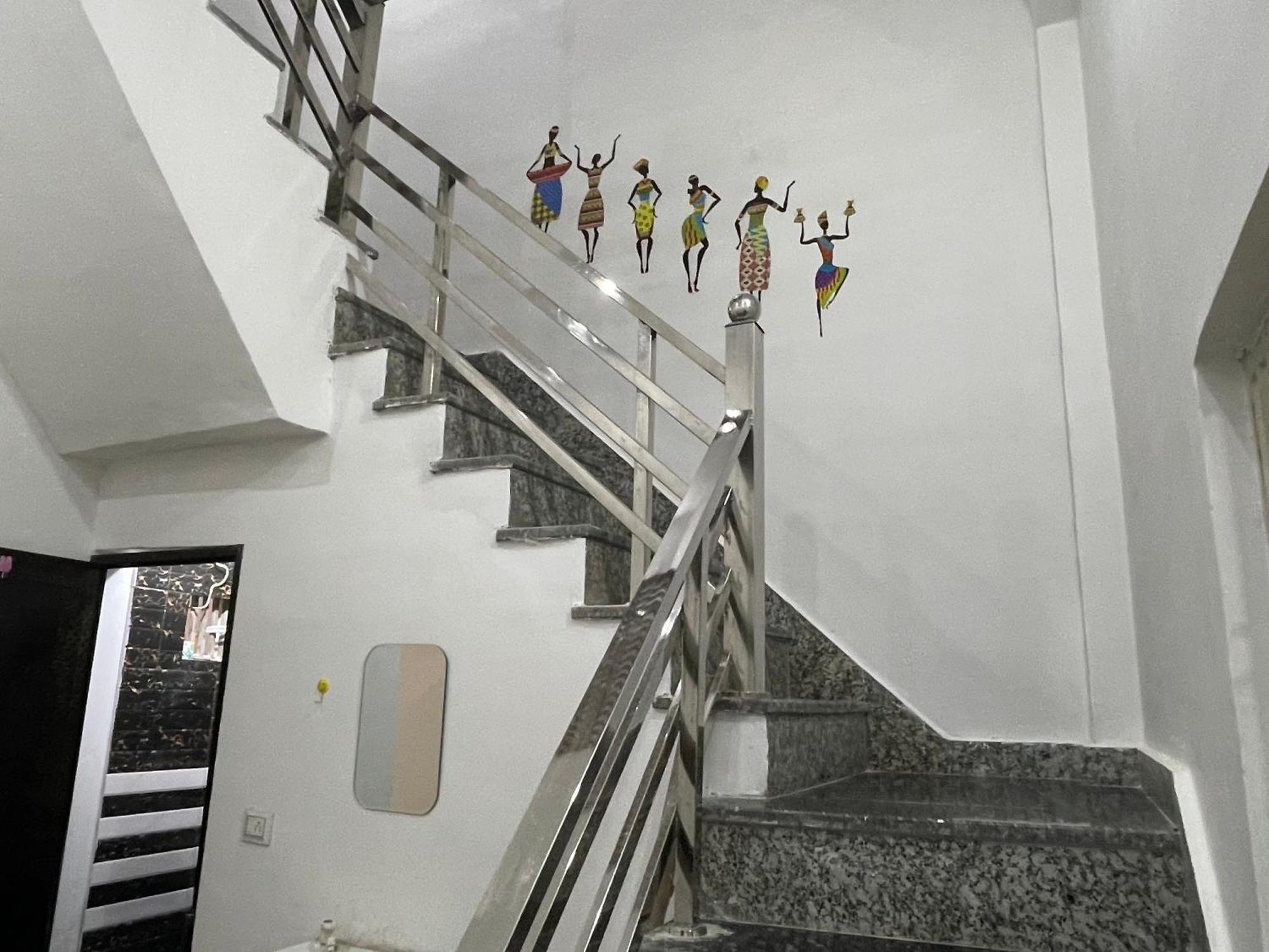 Rukmani Villas Group Of Rukmani Home Stay Mathura Extérieur photo